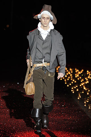 John Galliano / - 2009-2010